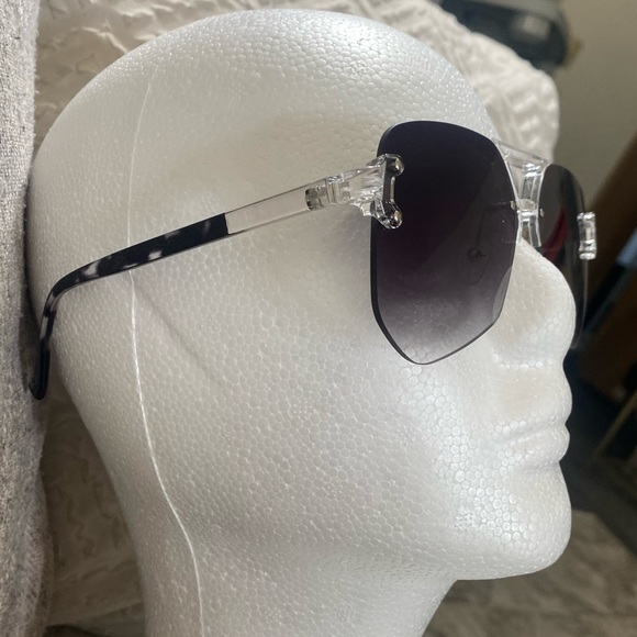 Charcoal ombré Aviator style sunglasses, mutiple colors available. SO CUTE! - Picture 7 of 14